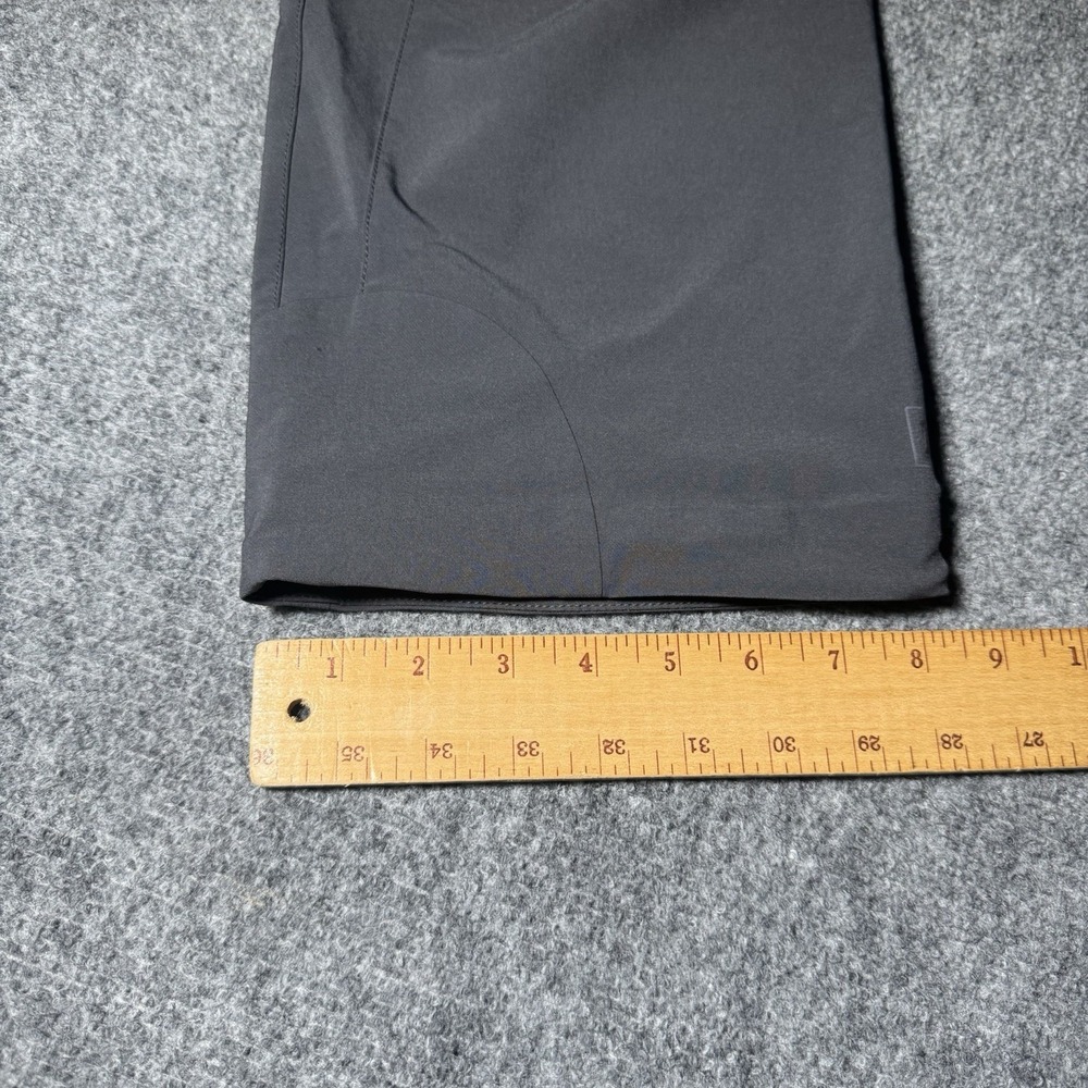 REI Cargo Hiking Pants Men's Size XL 34L Black Performance Stretch Belted Logo - Picture 13 of 14